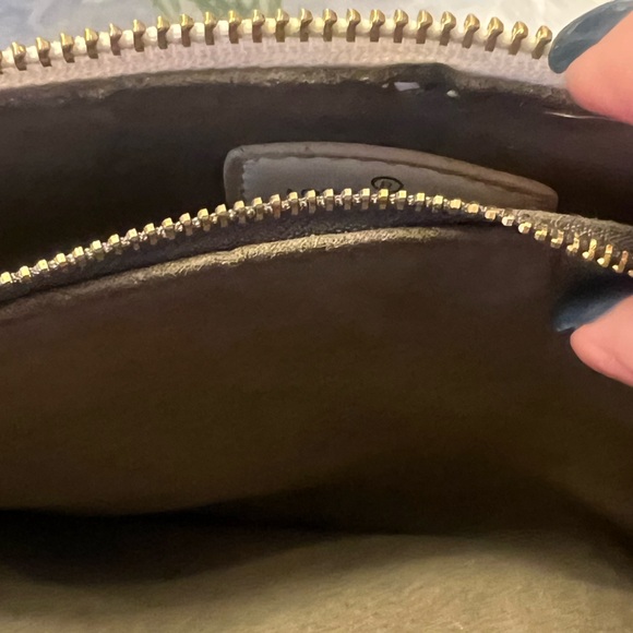 White Crossbody Bag with Gold Accents - Picture 5 of 6